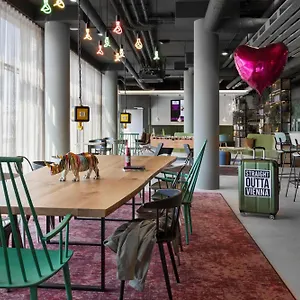 Hotel Moxy East, Wien