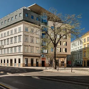 Hotel Radisson Blu Triest Hotel,, Wenen