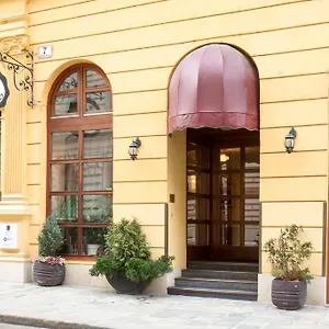Hotel Bajazzo, Wenen